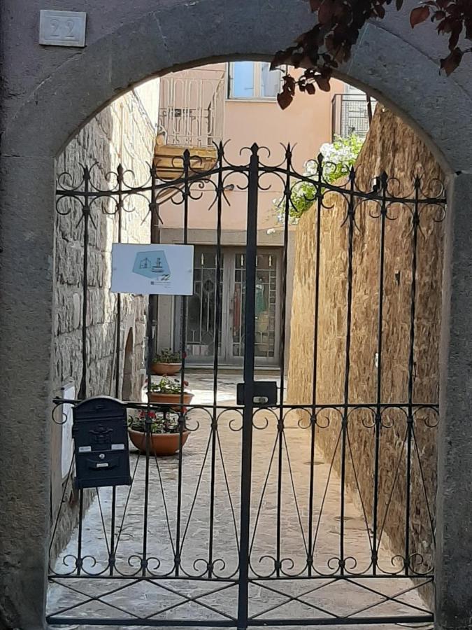Al22 Di Piazza Del Gesu Hotel Viterbo Kültér fotó