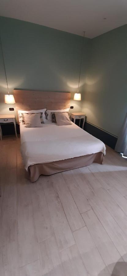 Al22 Di Piazza Del Gesu Hotel Viterbo Kültér fotó