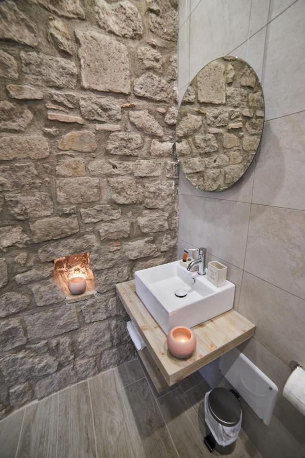 Al22 Di Piazza Del Gesu Hotel Viterbo Kültér fotó