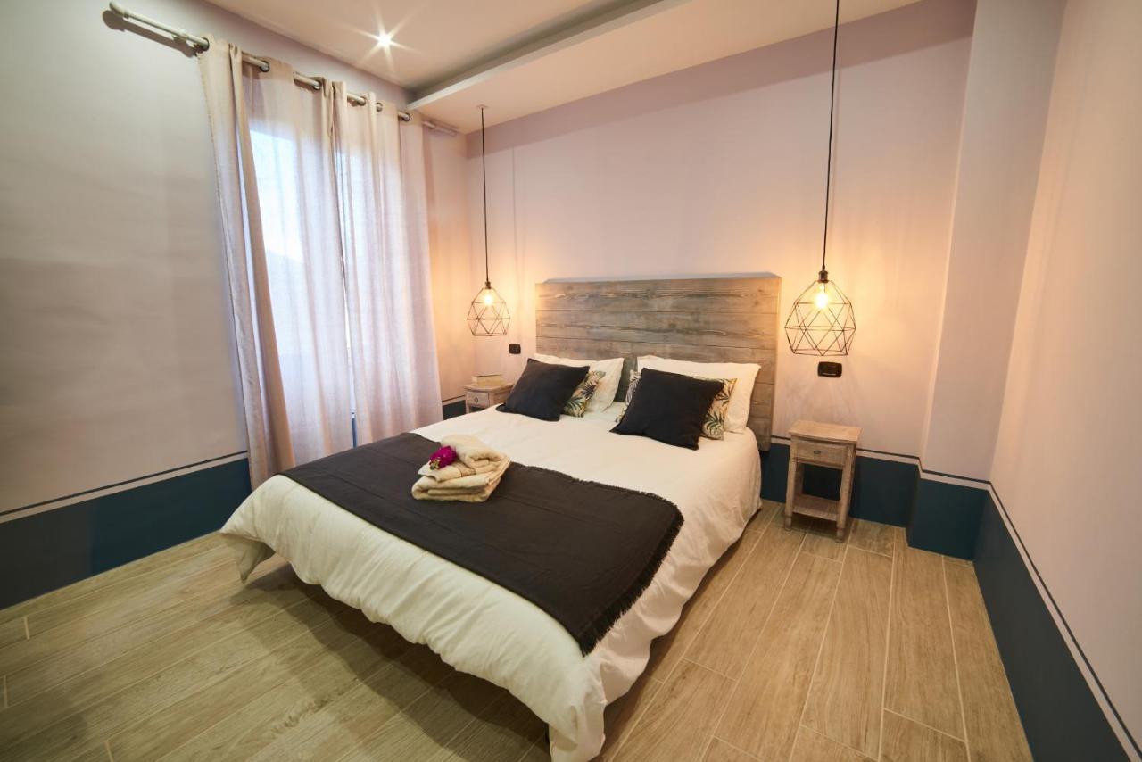 Al22 Di Piazza Del Gesu Hotel Viterbo Kültér fotó