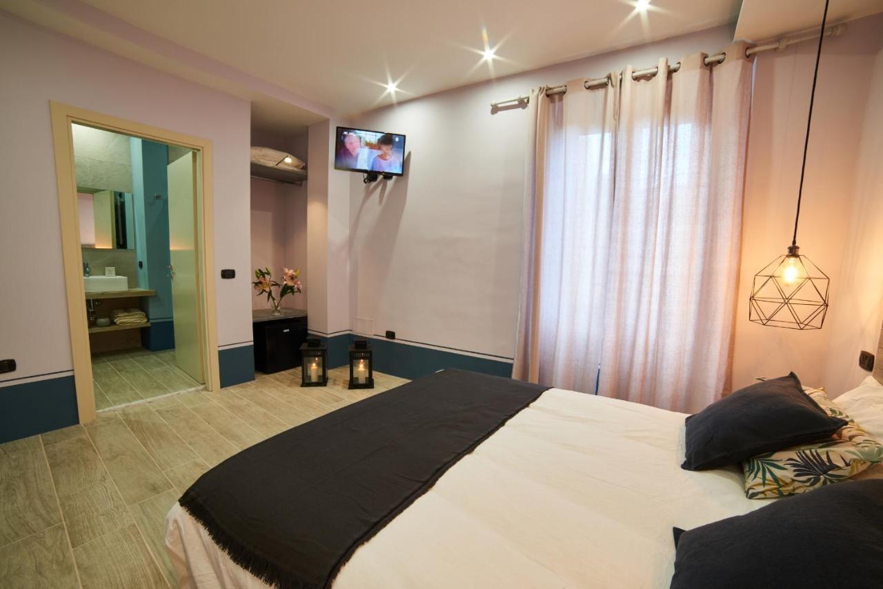 Al22 Di Piazza Del Gesu Hotel Viterbo Kültér fotó